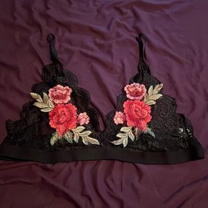 Black lace bralette with embroidered roses size 1XL